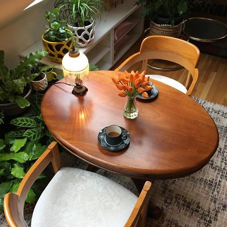 Urban Oasis In Hope Village Providence Luaran gambar