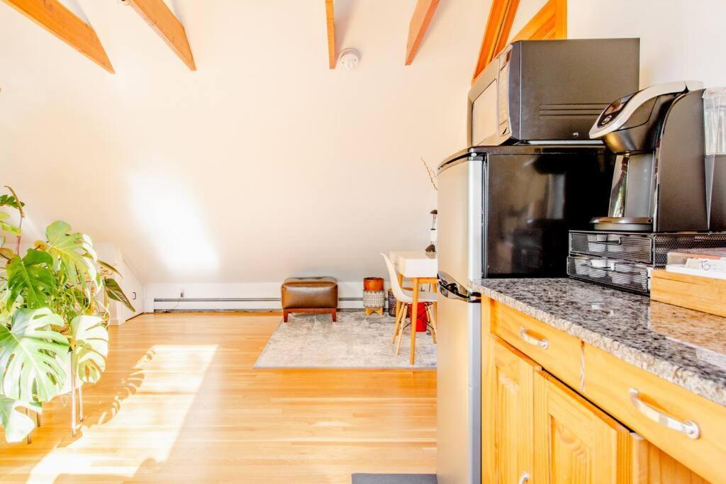 Urban Oasis In Hope Village Providence Luaran gambar