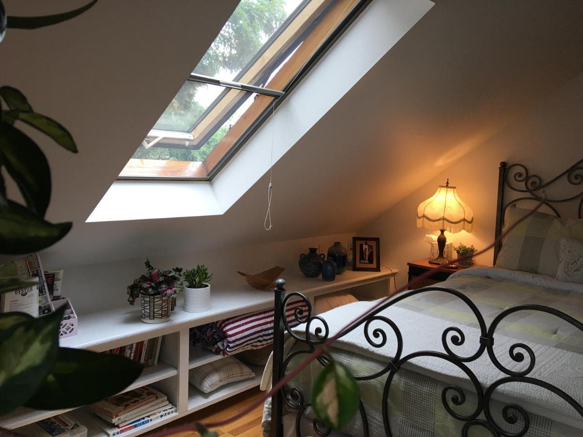Urban Oasis In Hope Village Providence Luaran gambar
